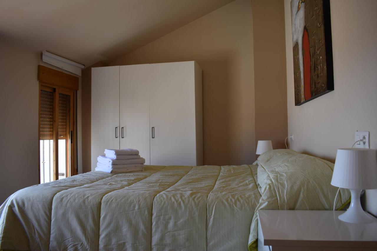 Caravaca Luna Ballesta Apartment การาวากา เดลา กรูซ ภายนอก รูปภาพ